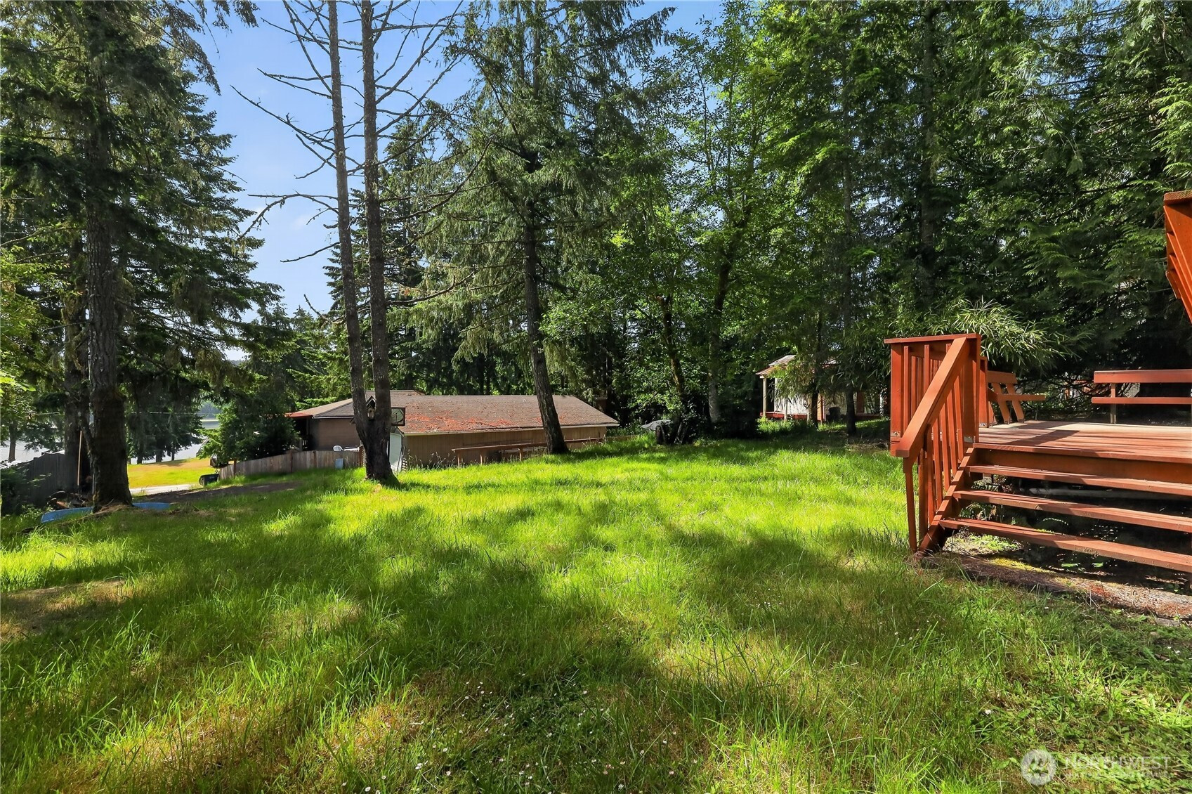 819 E Madrona Boulevard NW, Lakebay, WA 98349