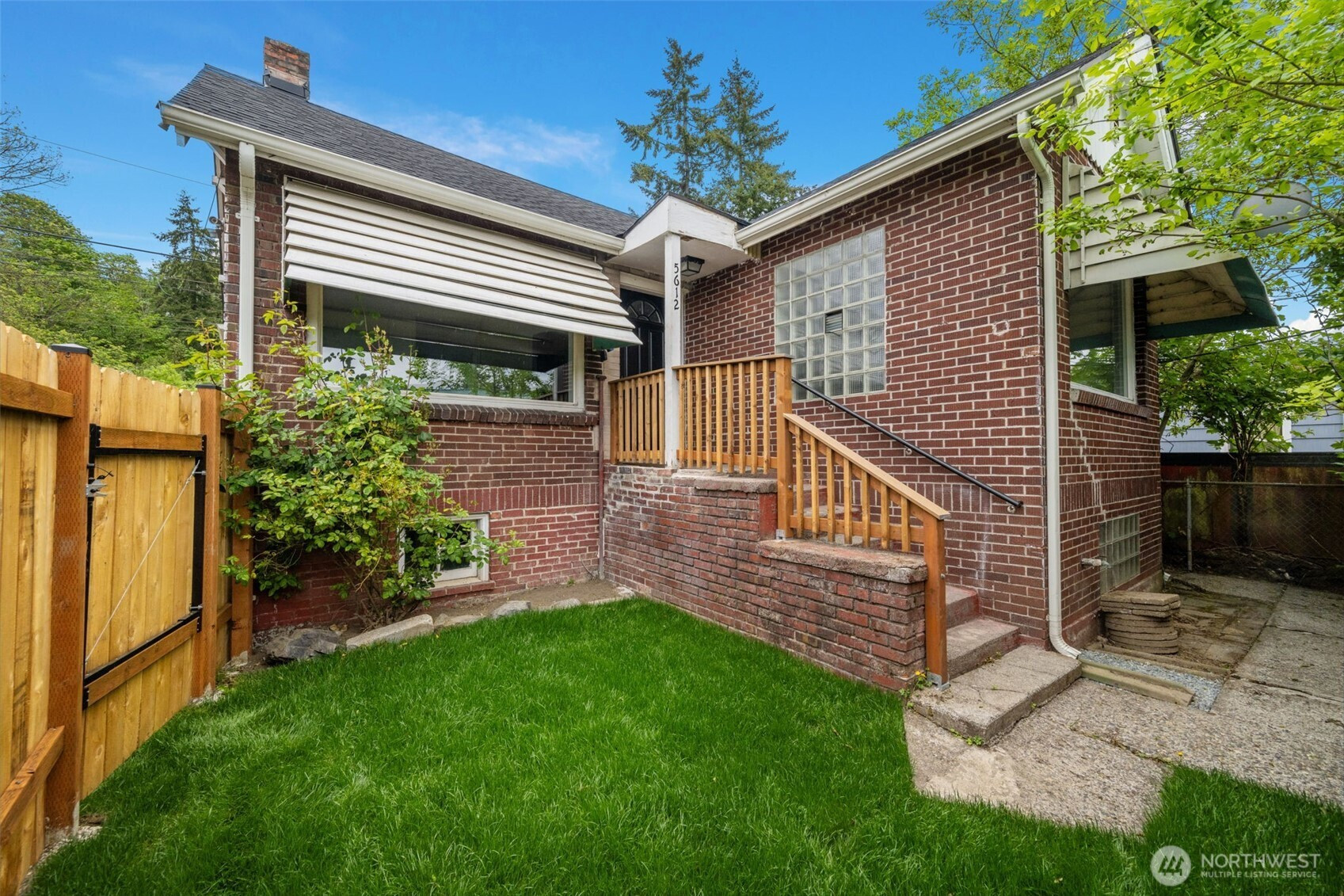 5612 Delridge Way SW, Seattle, WA 98106
