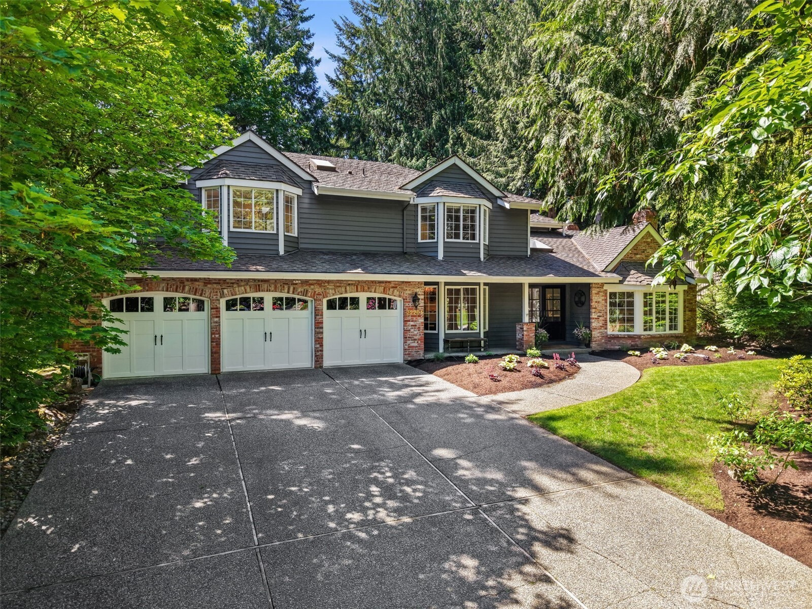 22201 NE 28th Place, Sammamish, WA 98074