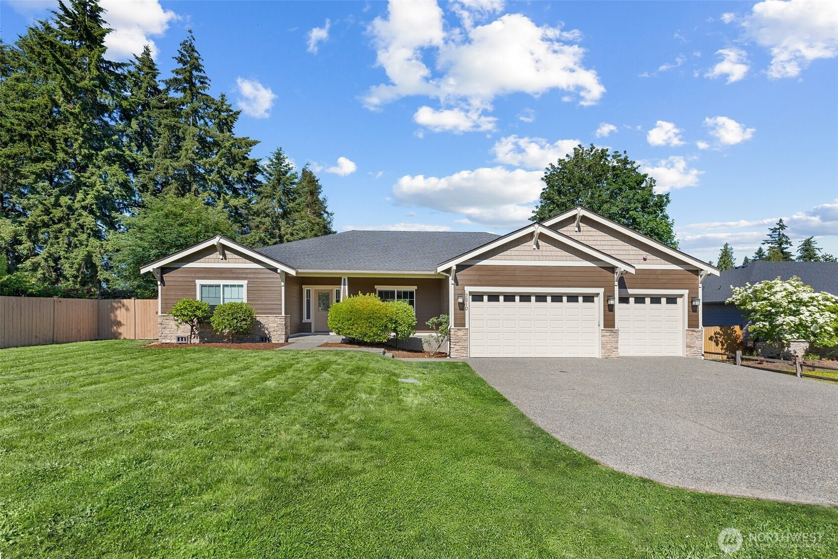 3210 14th Street Pl SE, Puyallup, WA 98374