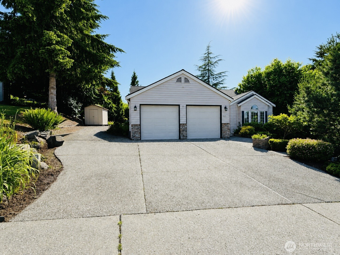 715 N Waugh Road, Mount Vernon, WA 98273