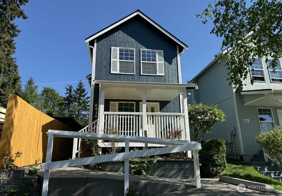 6414 NE Fern Street, Suquamish, WA 98392
