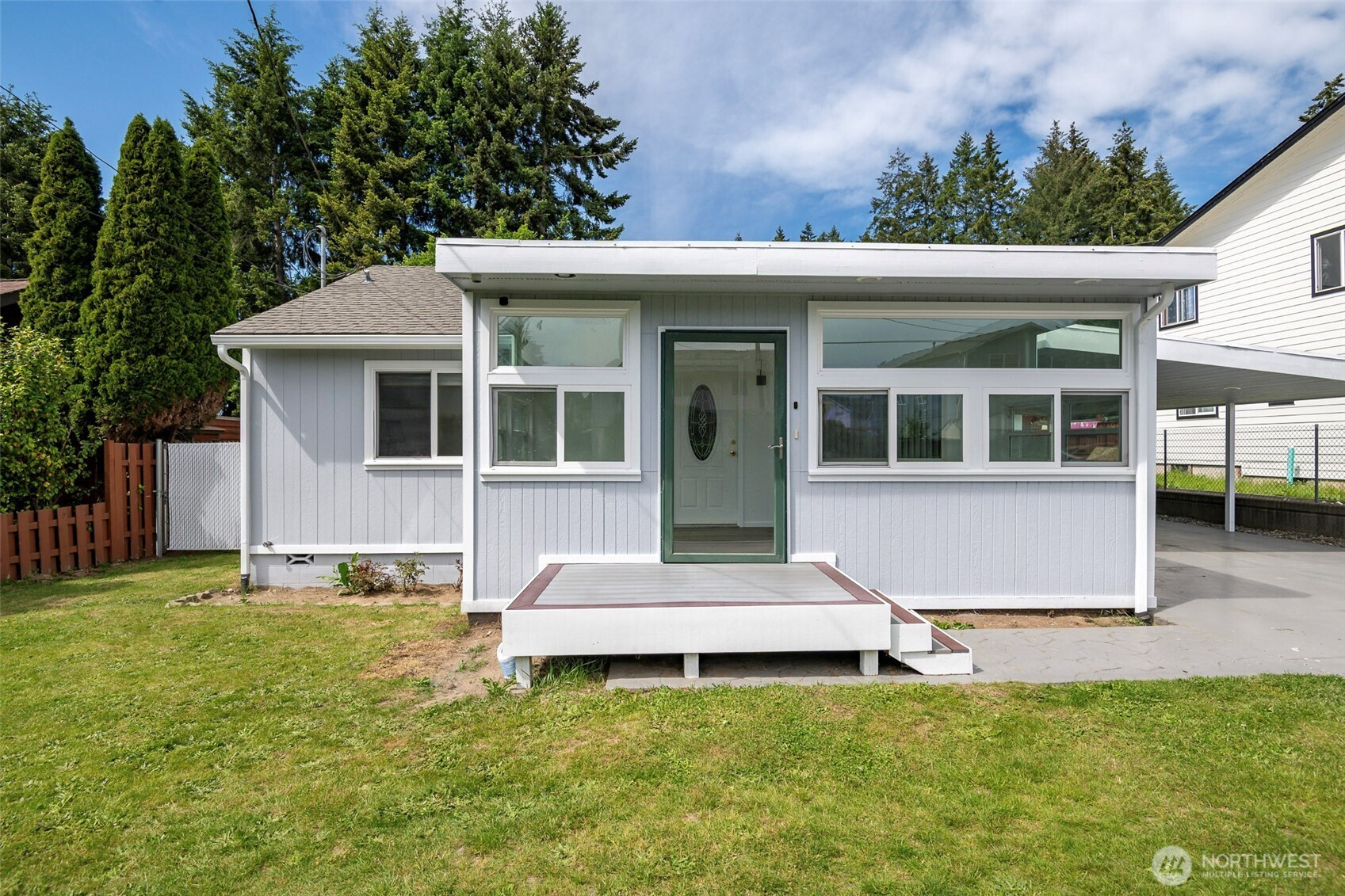 2217 E 64th Street, Tacoma, WA 98404