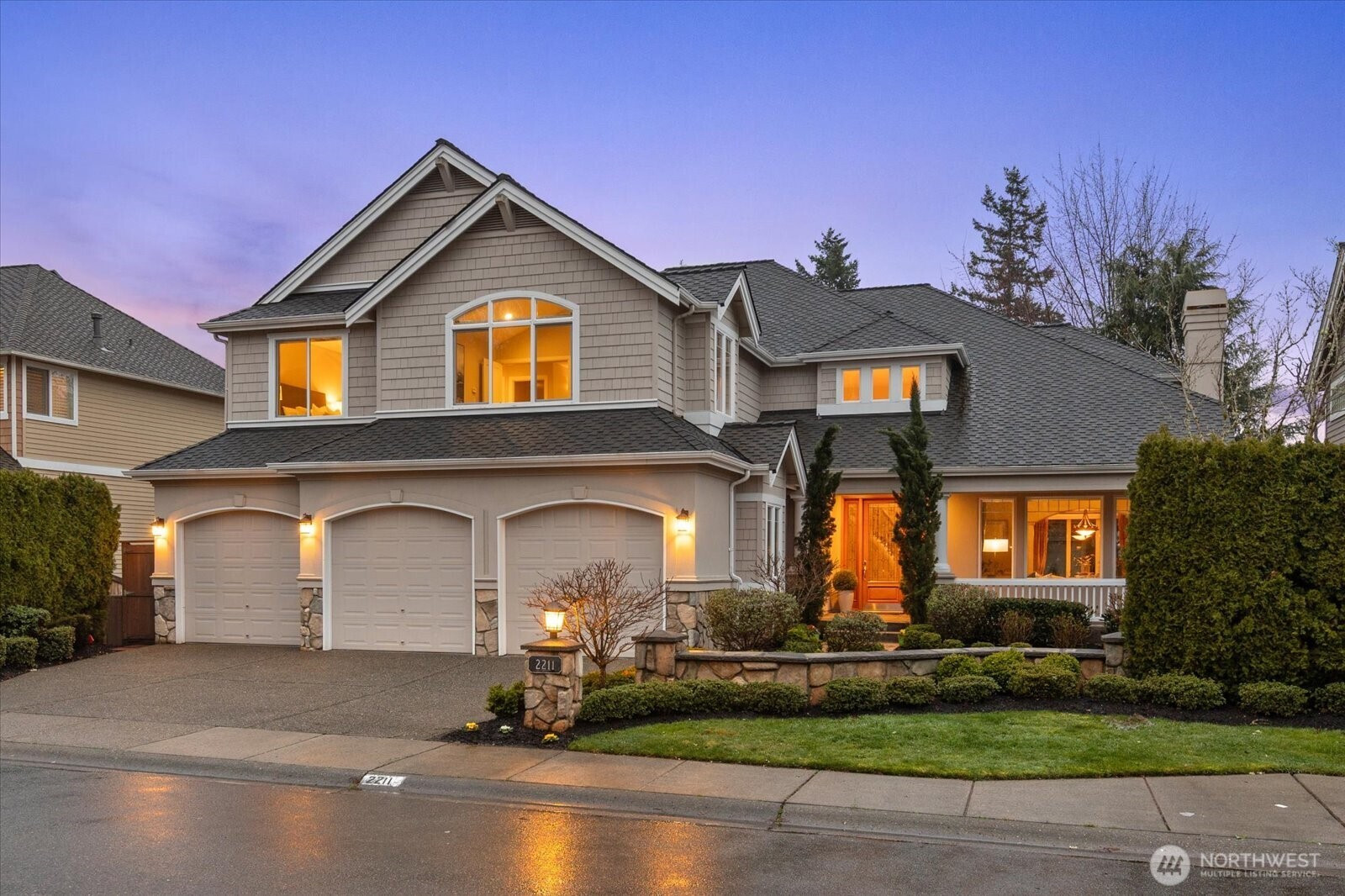 2211 204th Place NE, Sammamish, WA 98074