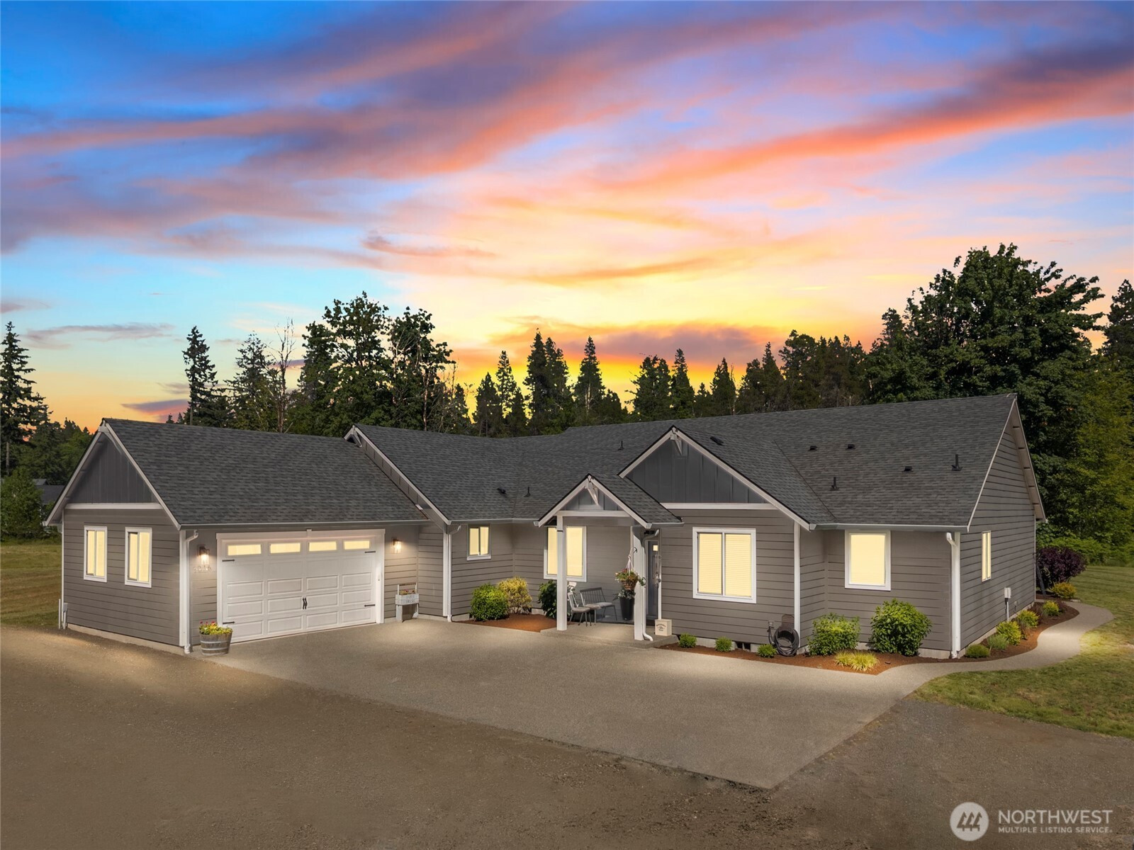 3016 85th Avenue SW, Olympia, WA 98512