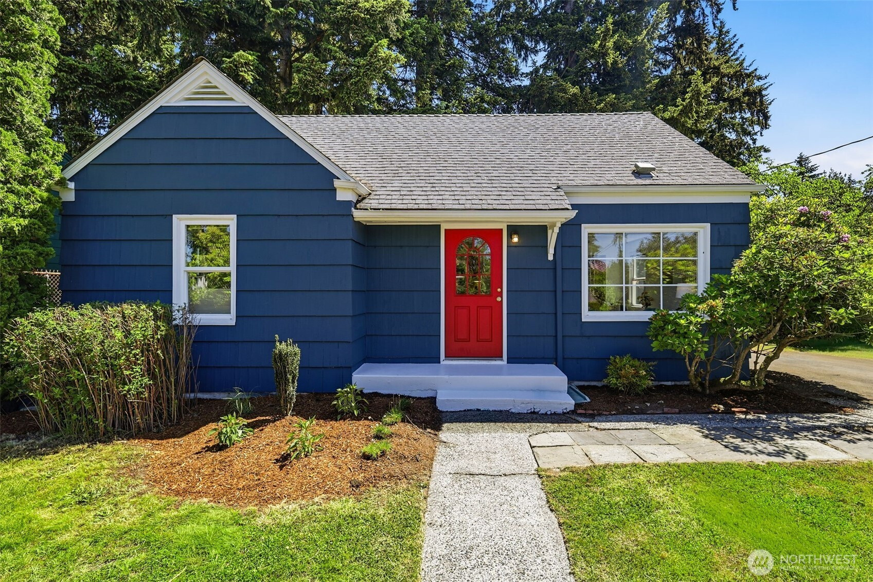 14066 22nd Avenue NE, Seattle, WA 98125