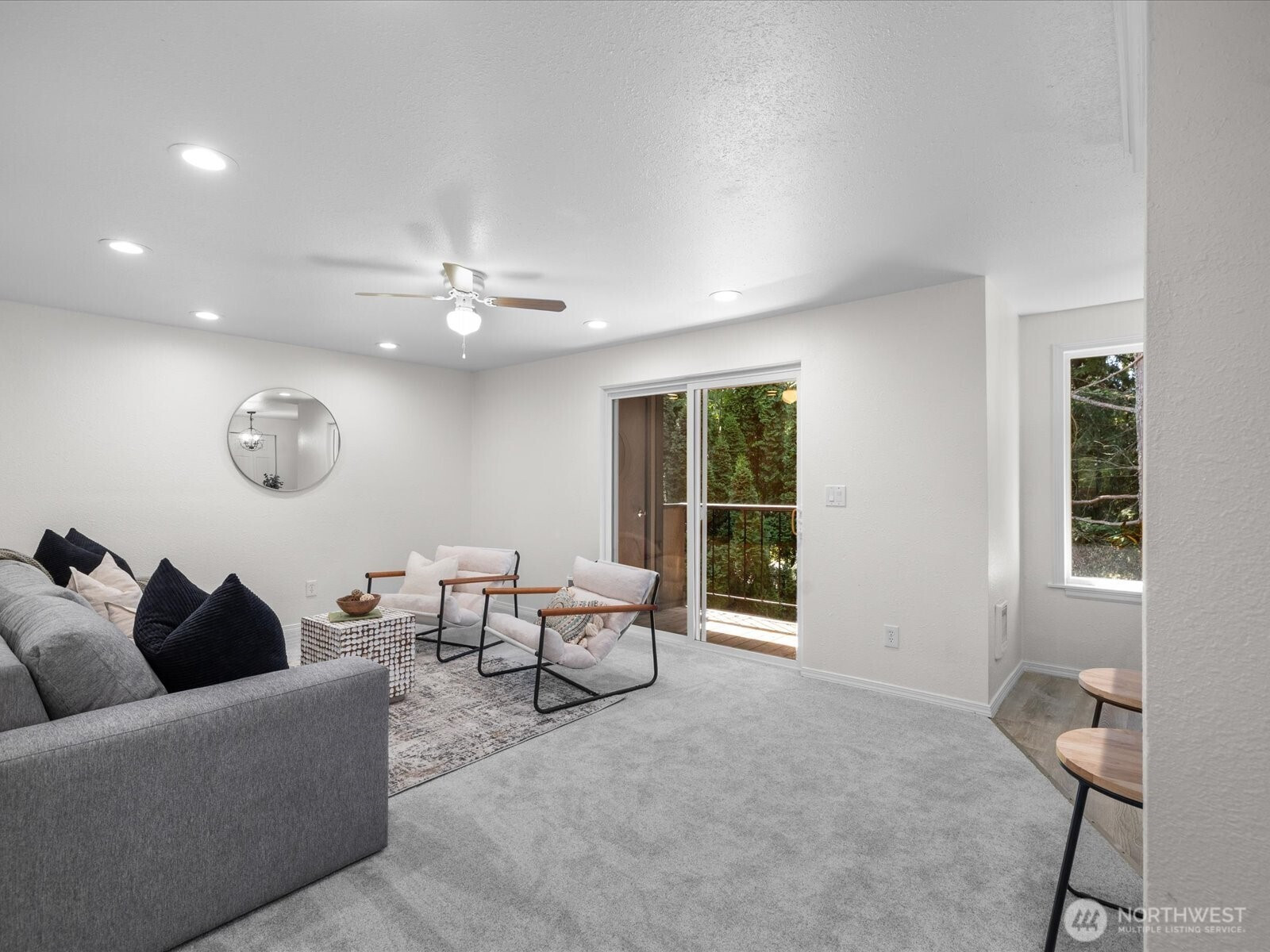 7025 224th Street SW, Edmonds, WA 98026