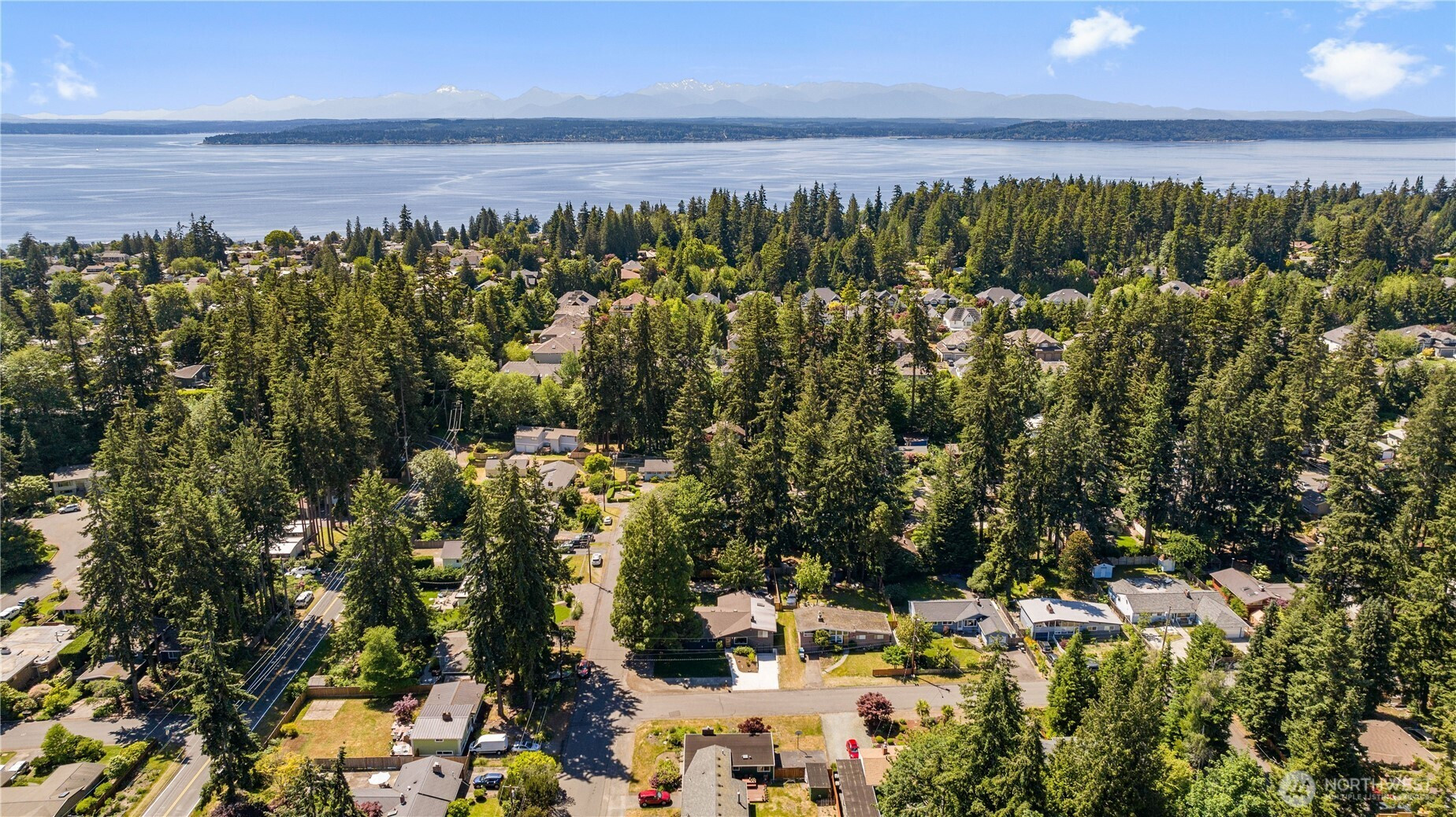 24306 106th Place W, Edmonds, WA 98020