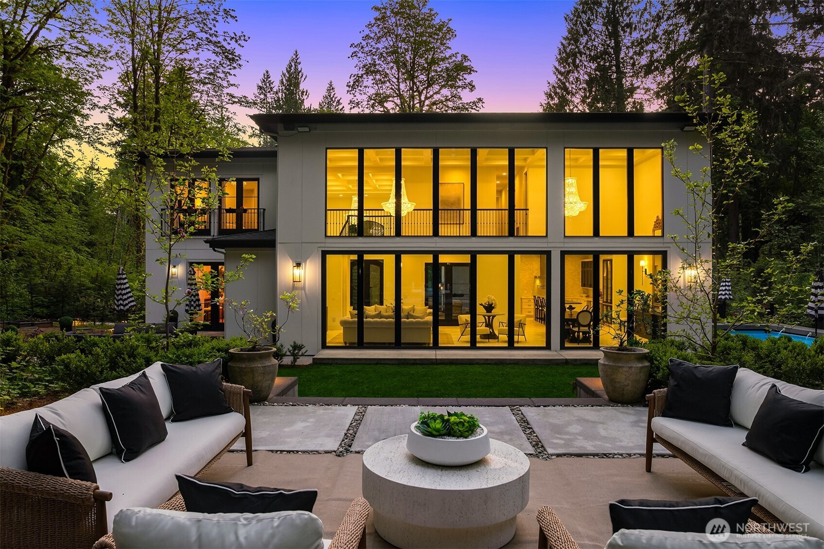 12284 196th Avenue NE, Redmond, WA 98053