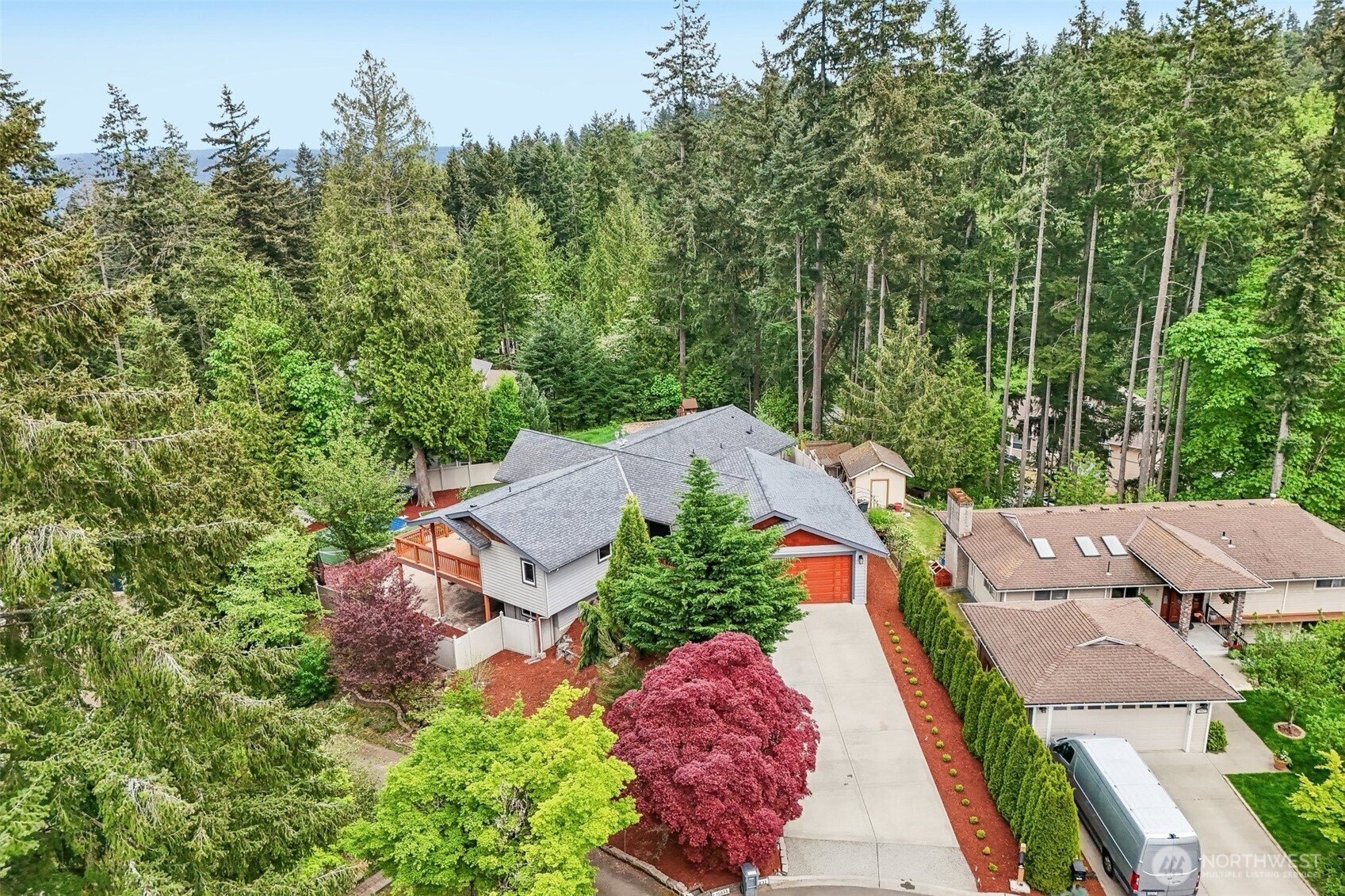 15831 SE 43rd Place, Bellevue, WA 98006