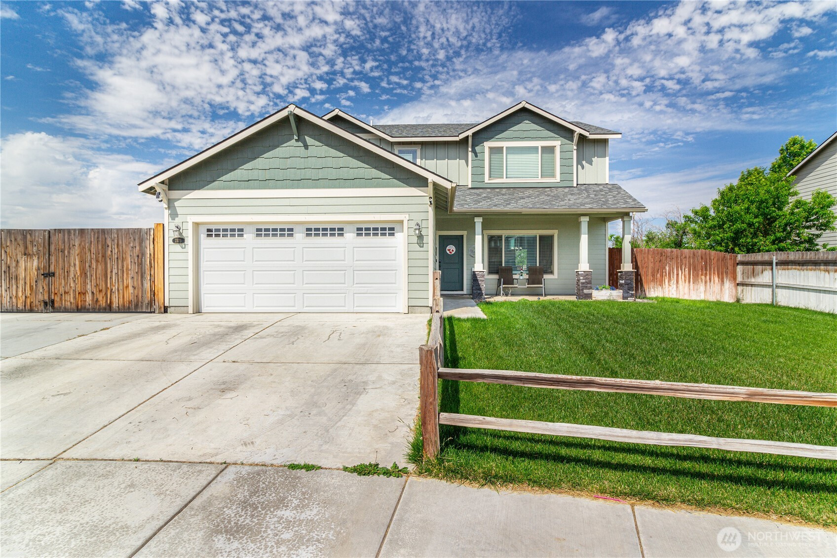 2375 NW Valley View Drive, Hermiston, WA 97838