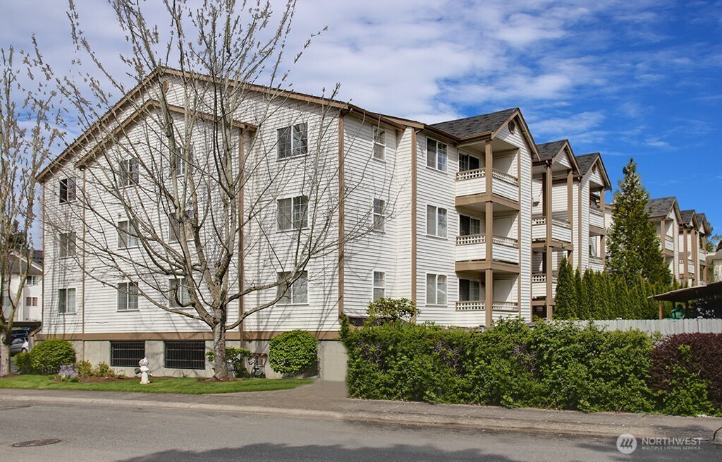 10824 SE 170th Street, Renton, WA 98055